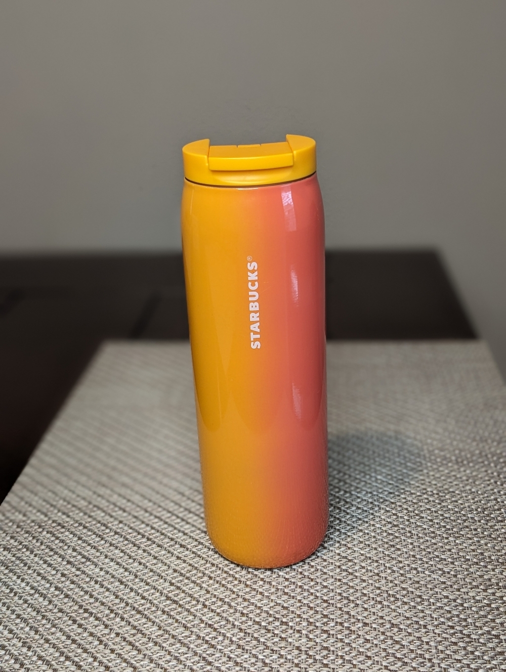 Starbucks 2022 Summer Orange Pink Ombre Stainless Vacuum Insulated Tumbler 16oz